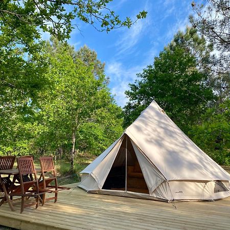 Camping La Kahute - Tente Lodge Au Coeur De La Foret Carcans Bagian luar foto